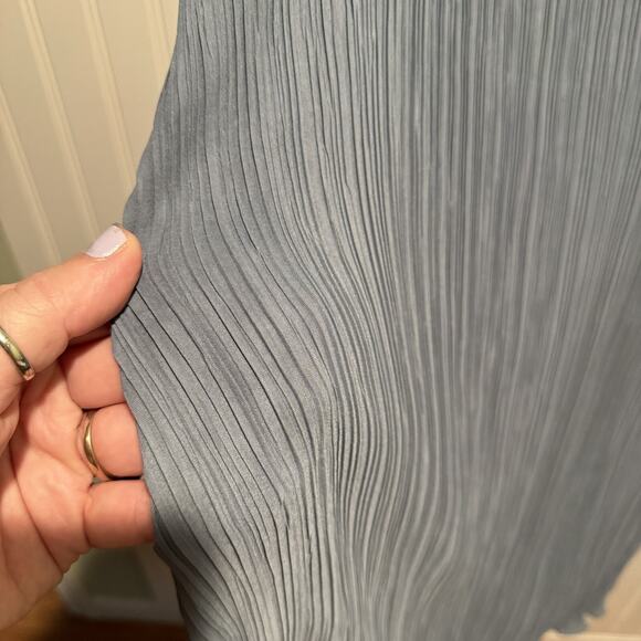 Madewell Goldie Slip Dress Plisse Tea Blue Midi Length Size 2 - Picture 4 of 7